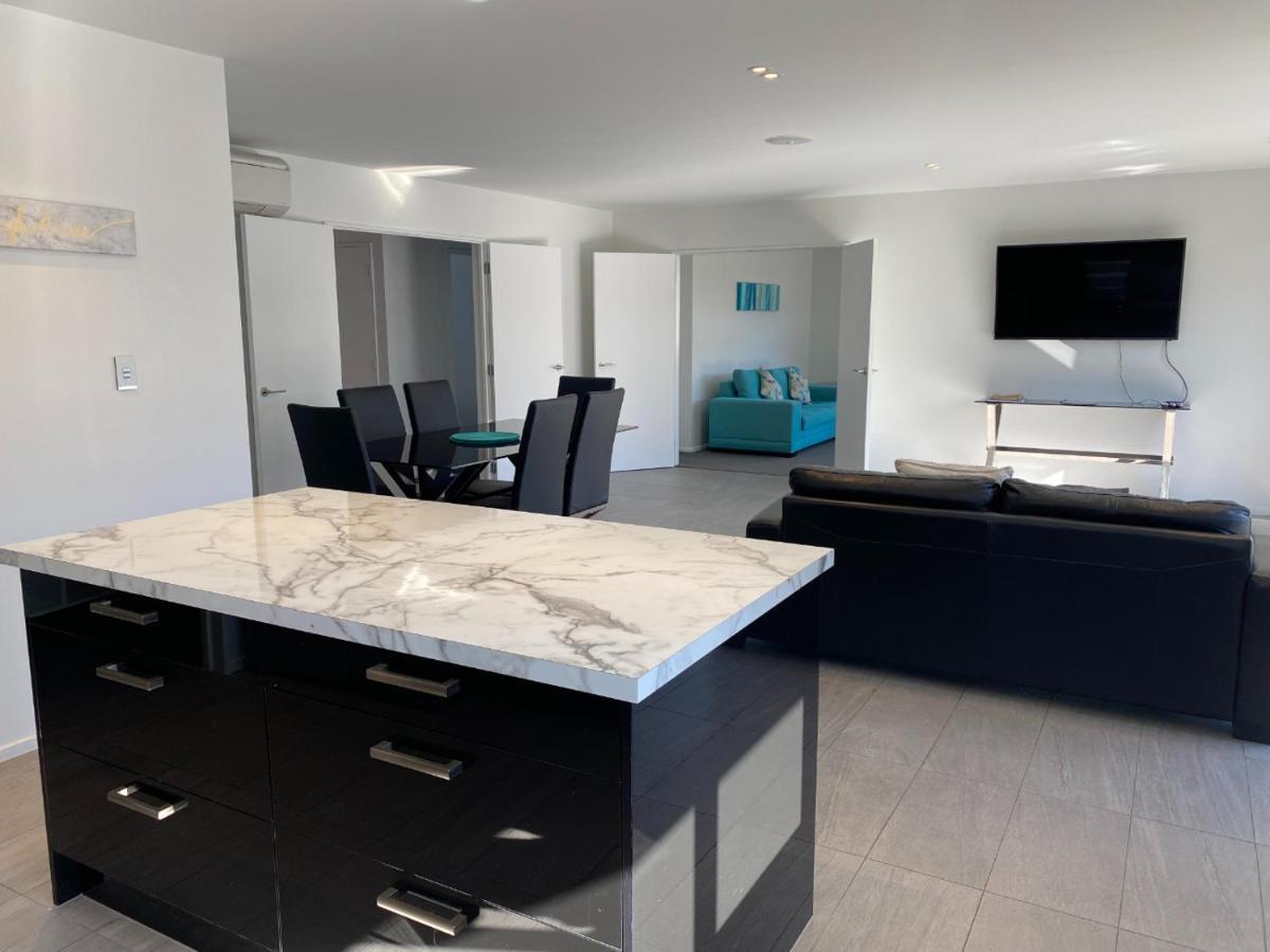 האנמר ספרינגס 30 Rutherford Crescent מראה חיצוני תמונה